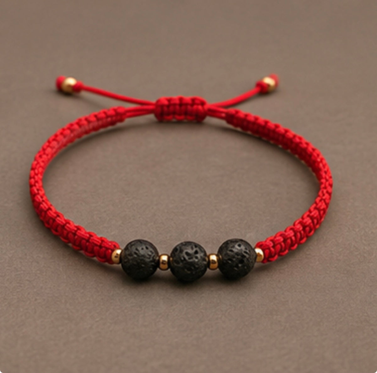 Pulsera Tejida Roja con Piedra Volcanica