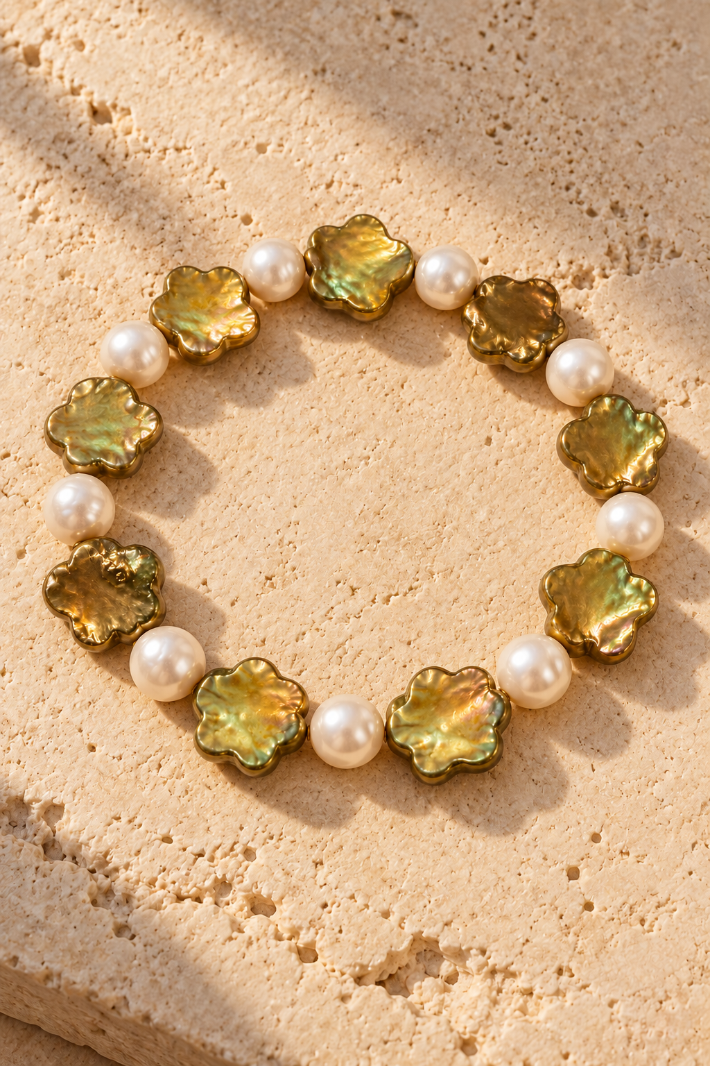 Pulsera Perla Flor Metalica