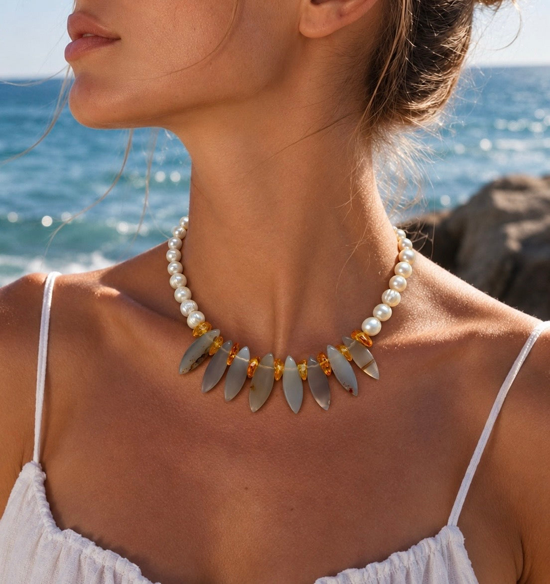 Collar Perlas, Jade & Ámbar