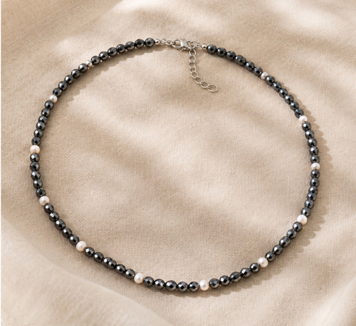 Collar Hematitas & Perlas