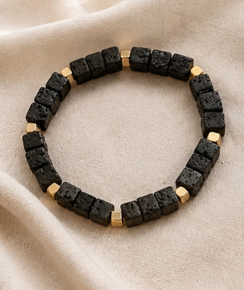 Pulsera Piedra Volcanica Cuadrada