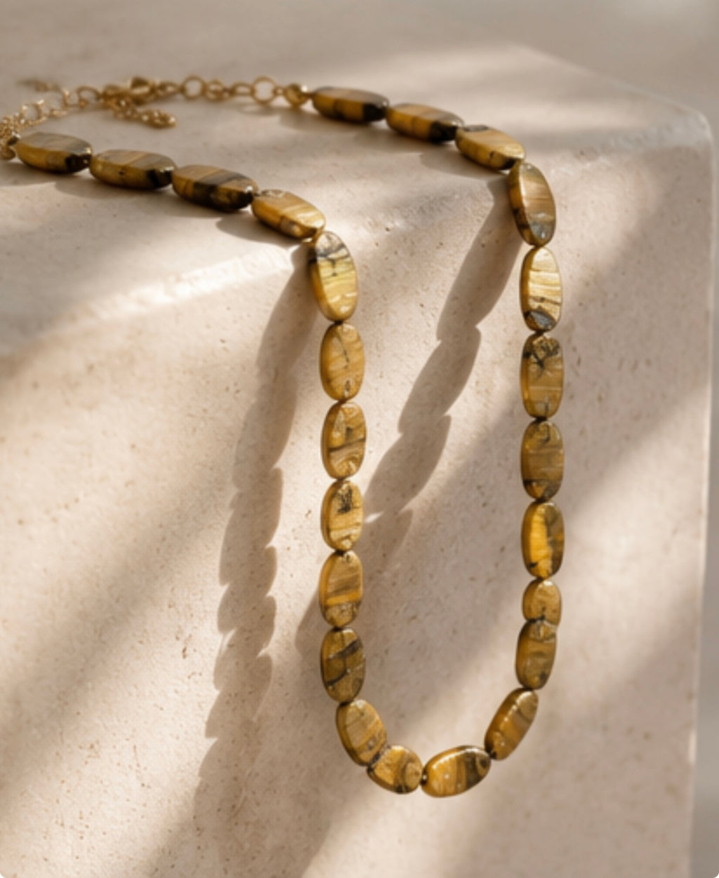 Collar Perla Almendra