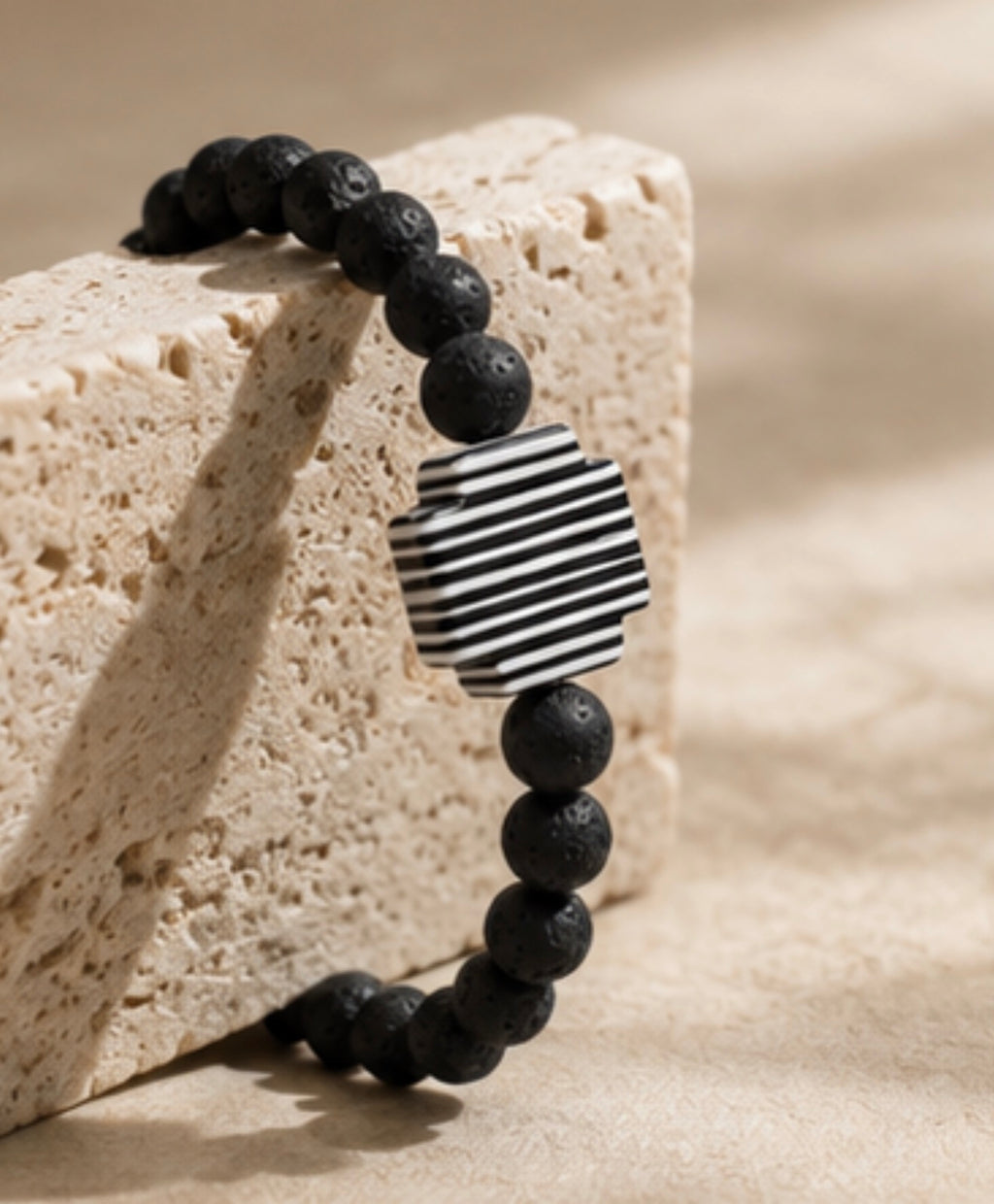 Pulsera Piedra Volcanica