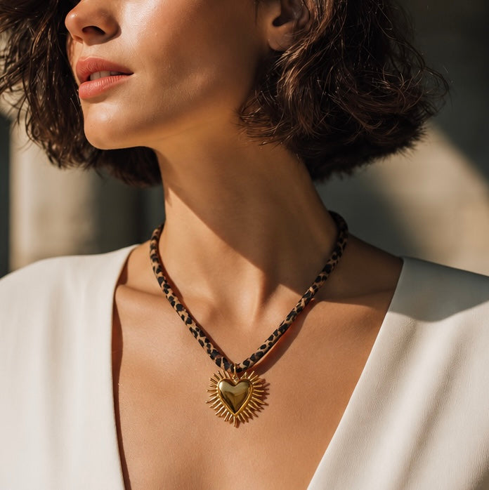 Collar Animal Print Corazon