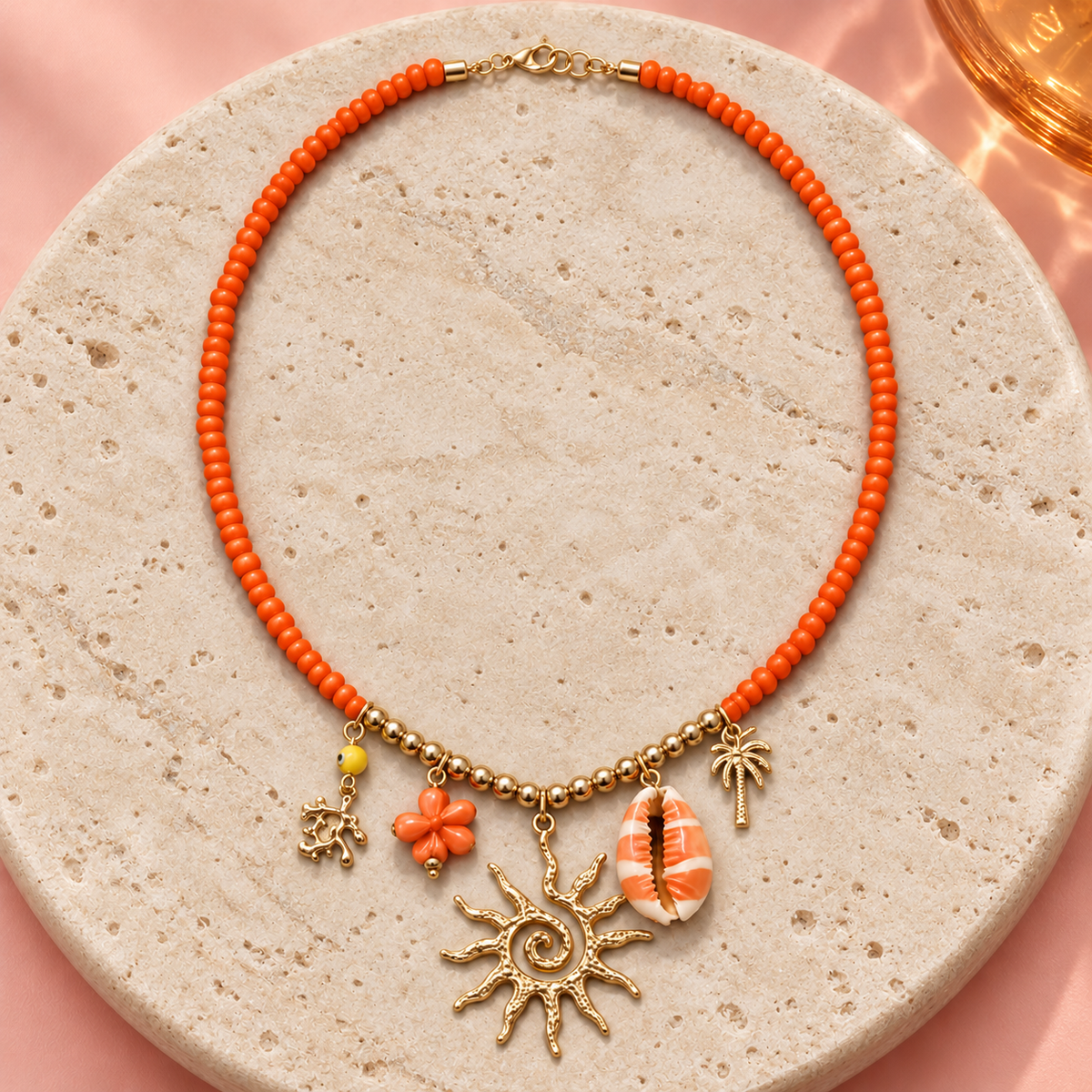 Collar Naranja Dije Sol