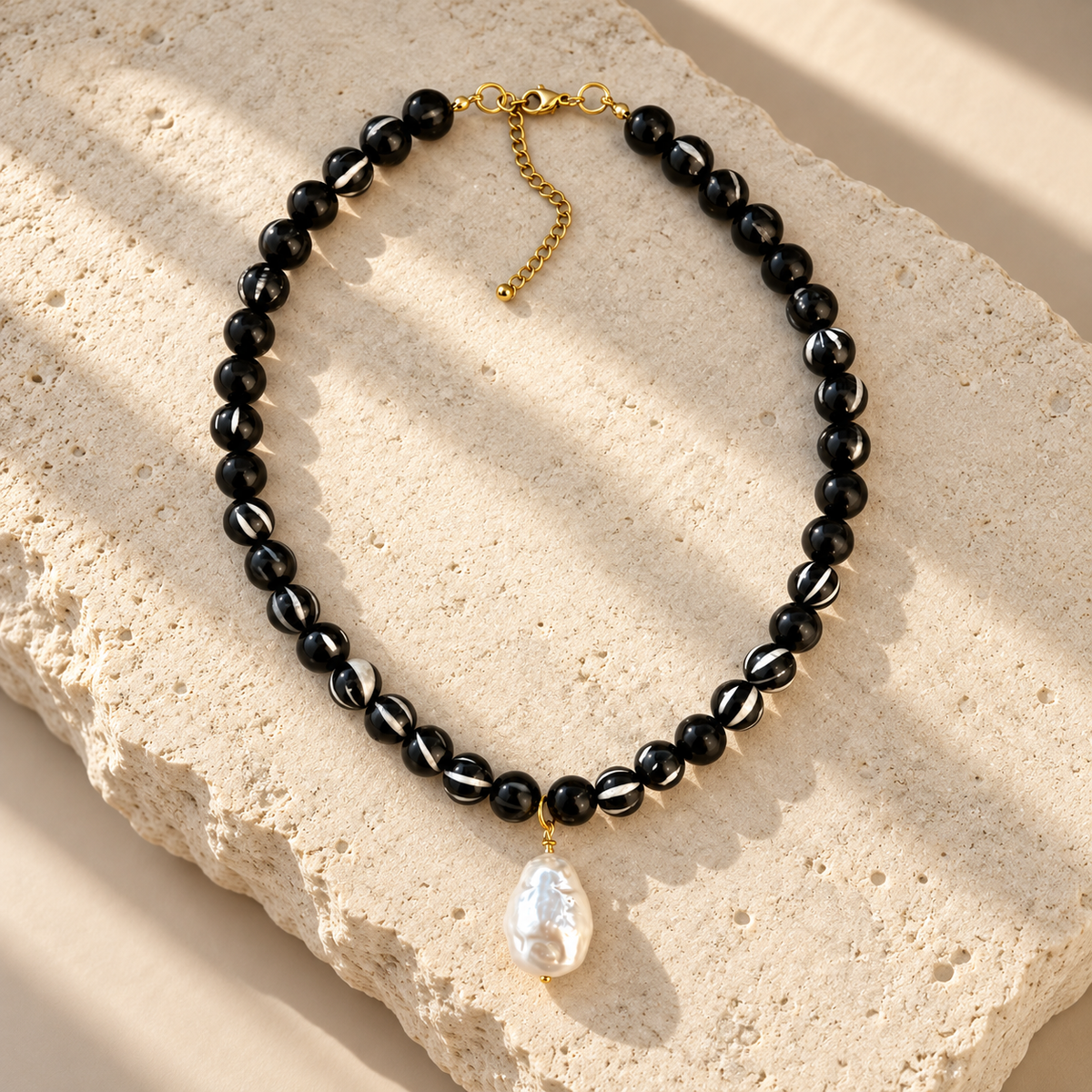 Collar Piedras Tibetanas & Perla Barroca