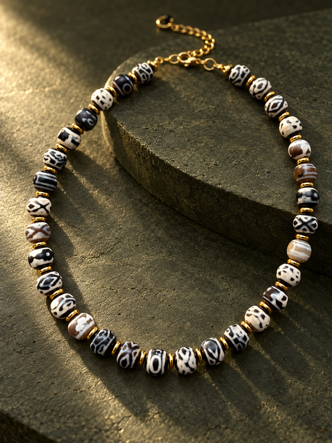 Collar Piedras Tibetanas