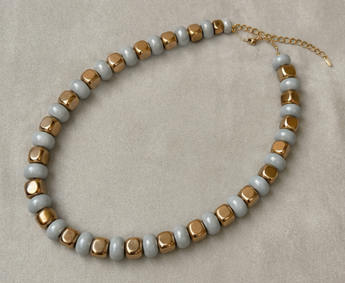Collar Piedra Volcanica