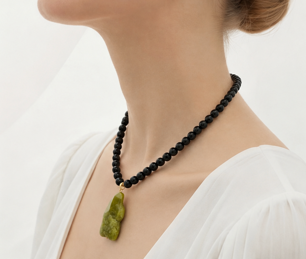 Collar Agatas con dije Jade Imperial