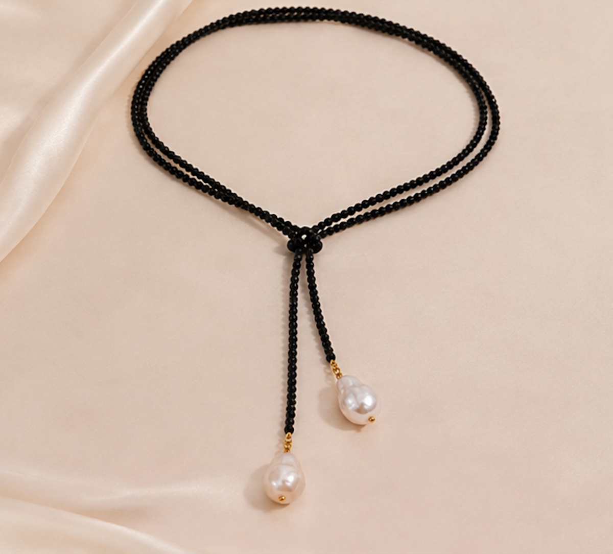 Collar Corbatin Perlas Barrocas
