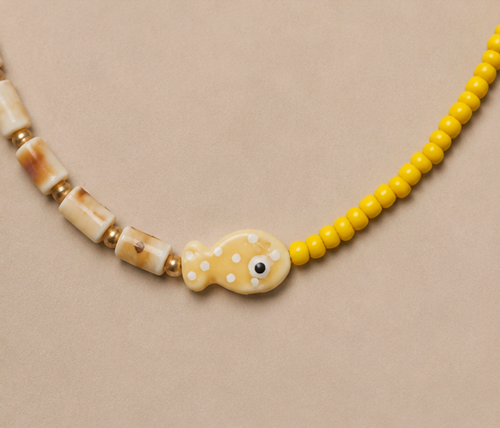 Collar Amarillo Pescado