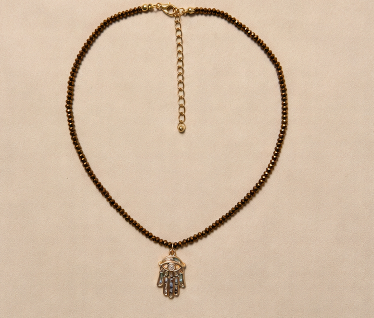 Collar Cristal Bronce con Mano de Fatima